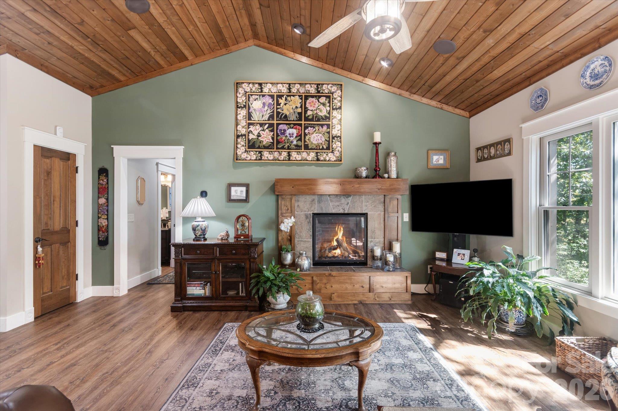 Single Family Residence at 44 Sunset Trace, Brevard, photo 11 of 42