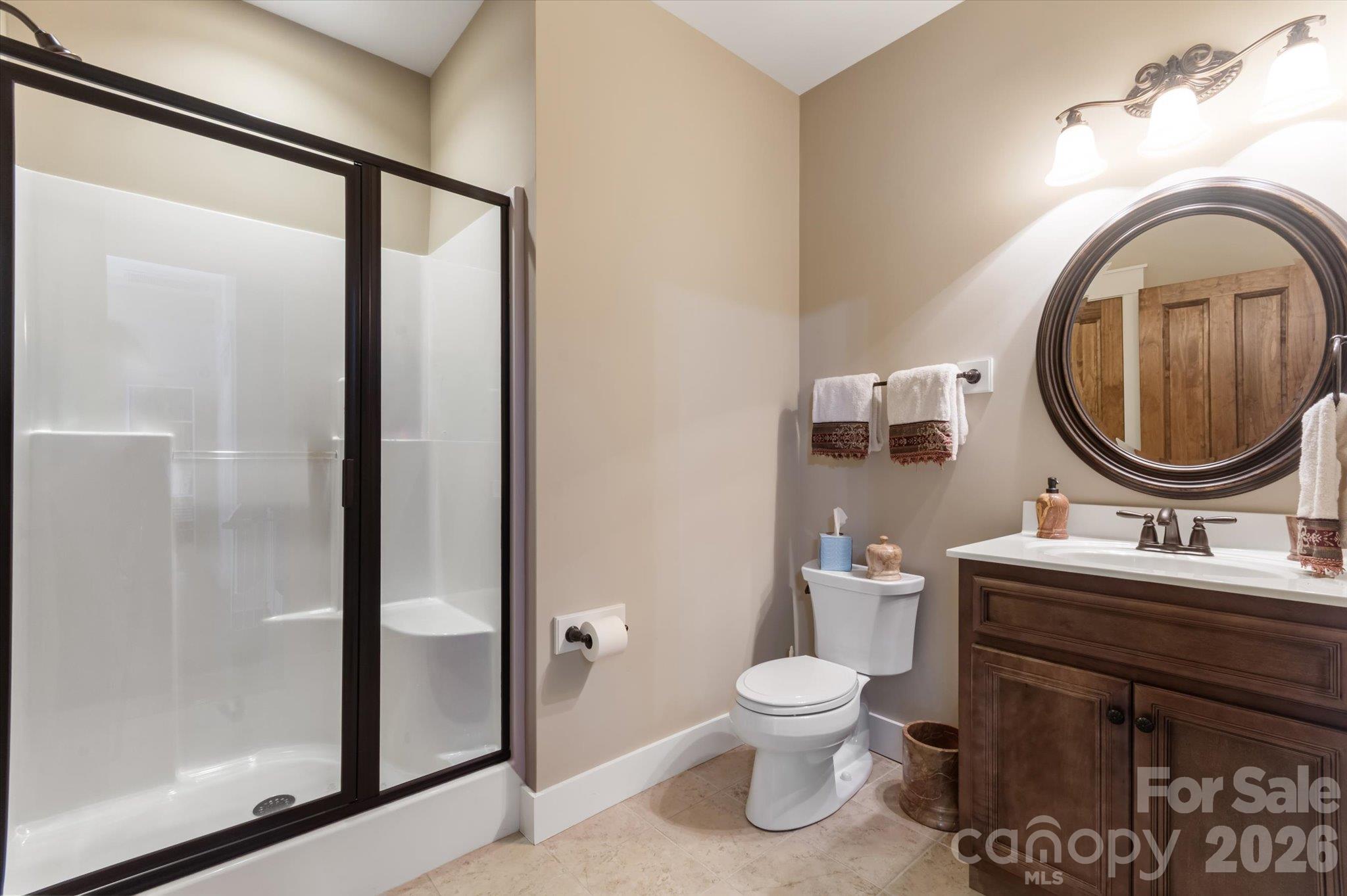 Guest Full Bath - 44 Sunset Trace, Brevard