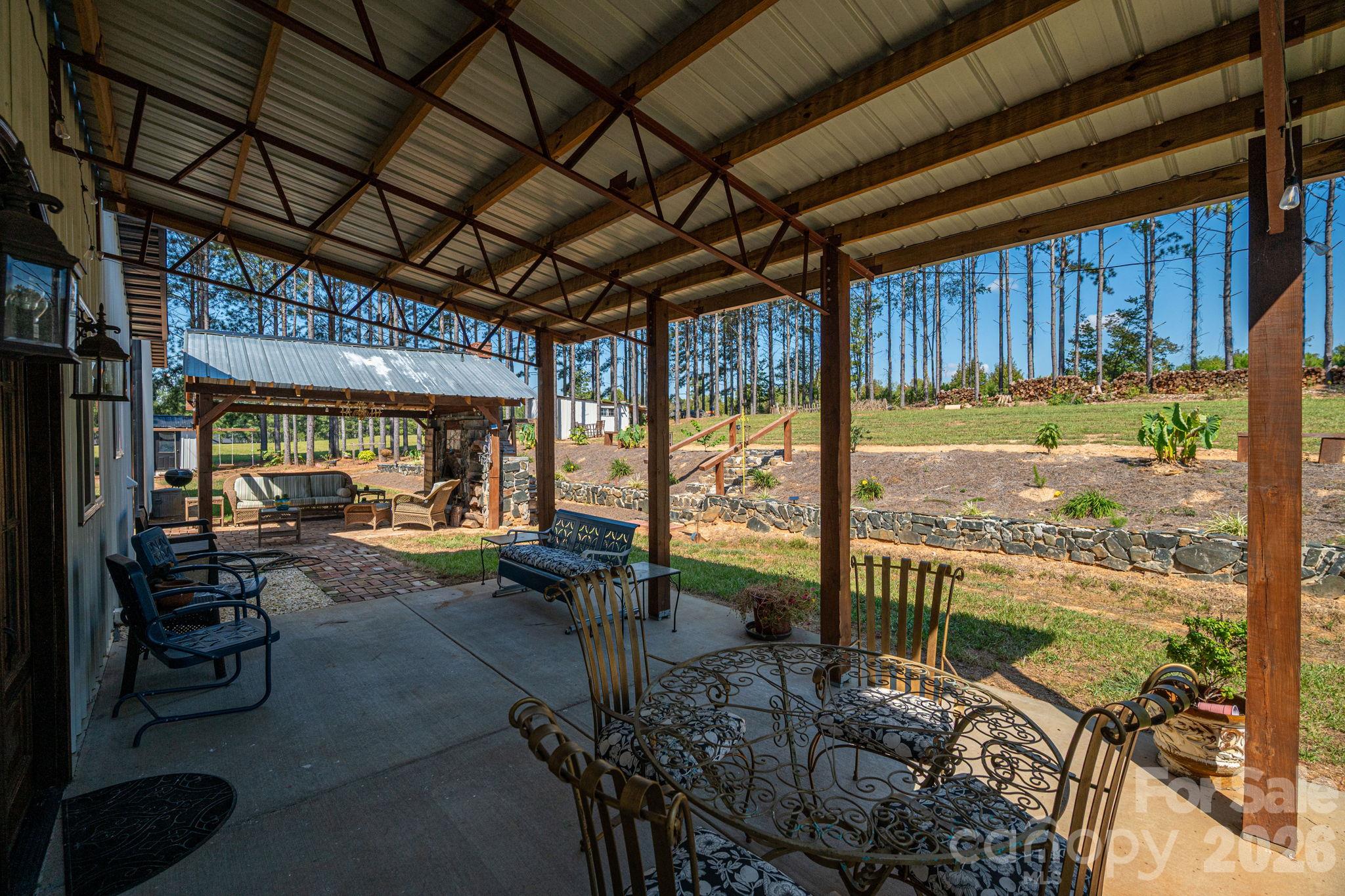 Back Porch - 136 Sellers Road, Kings Mountain