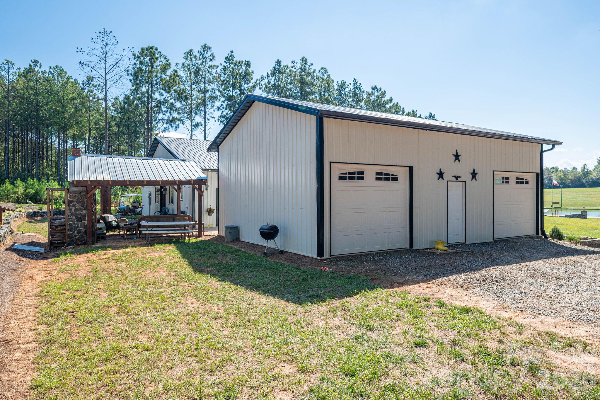 24x36 Garage - 136 Sellers Road, Kings Mountain