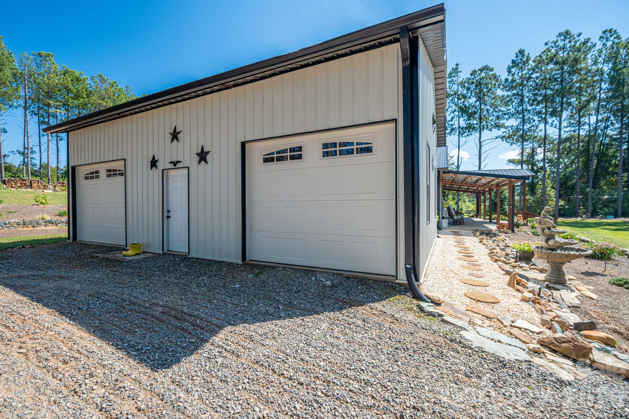 Garage - 136 Sellers Road, Kings Mountain