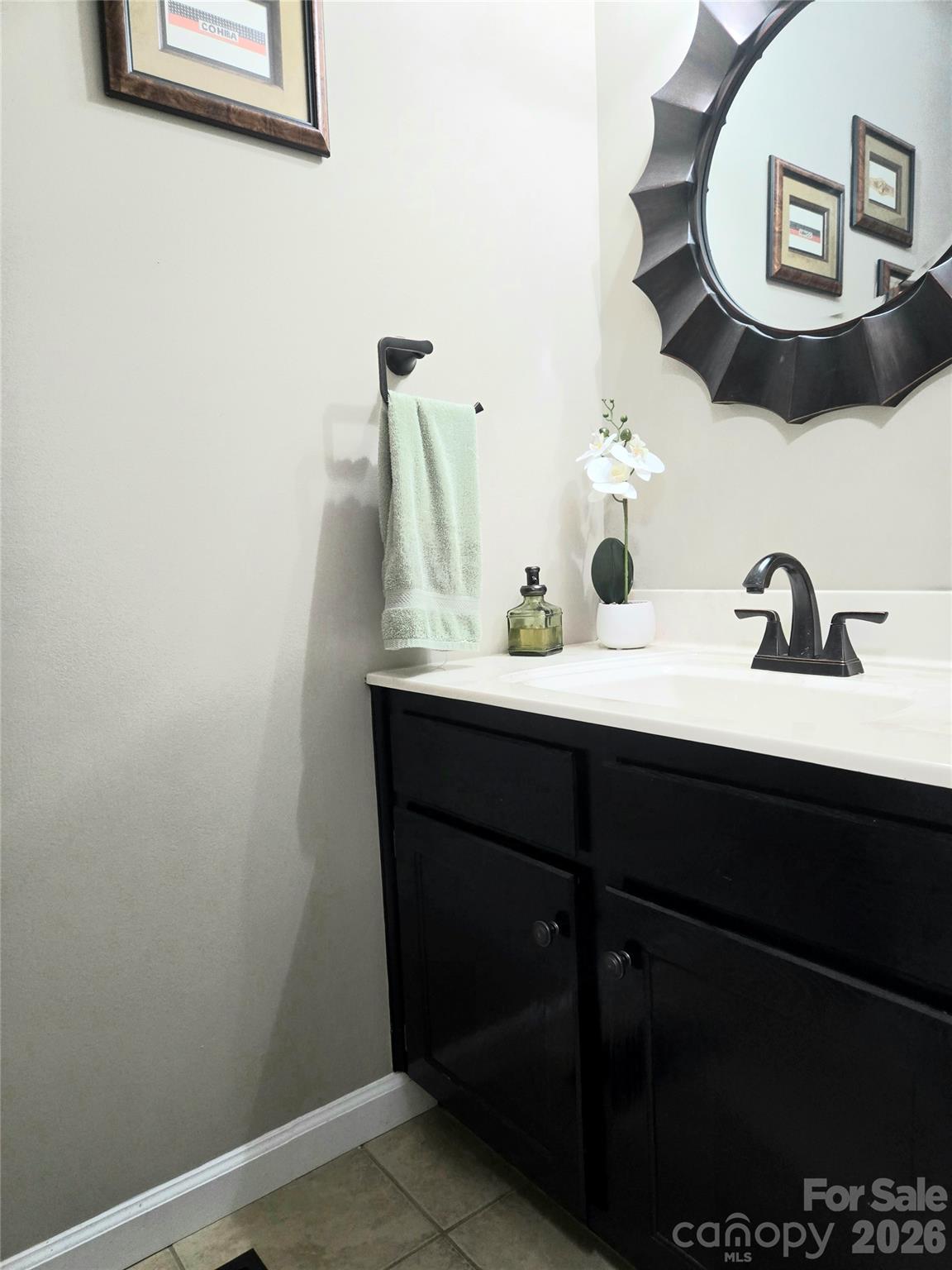 Townhouse at 475 N Spring Avenue, Newton, photo 6 of 18