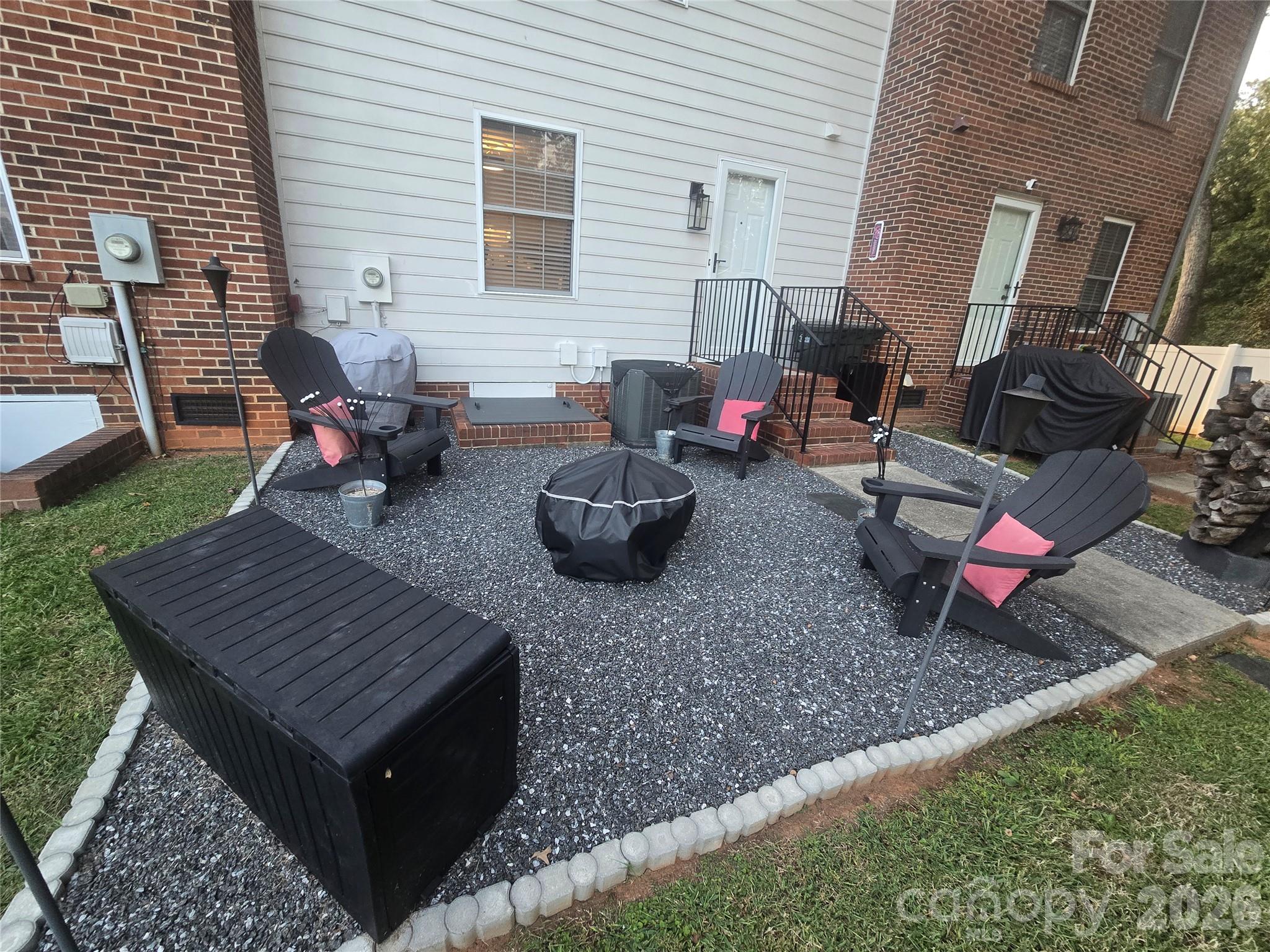 Townhouse at 475 N Spring Avenue, Newton, photo 17 of 18