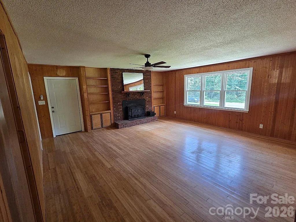 Single Family Residence at 3828 Stroupe Street, Morganton, photo 10 of 25