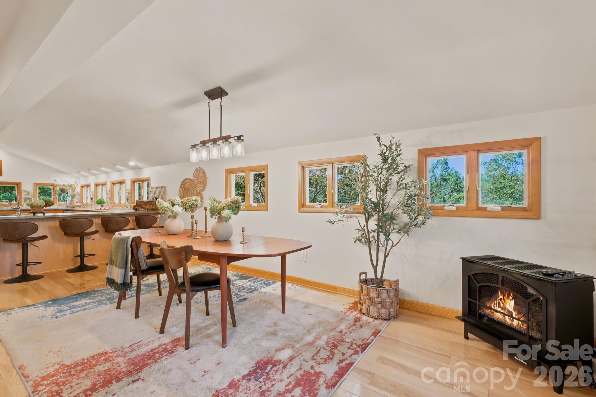 Single Family Residence at 2711 Rabbit Hop Road, Spruce Pine, photo 13 of 47
