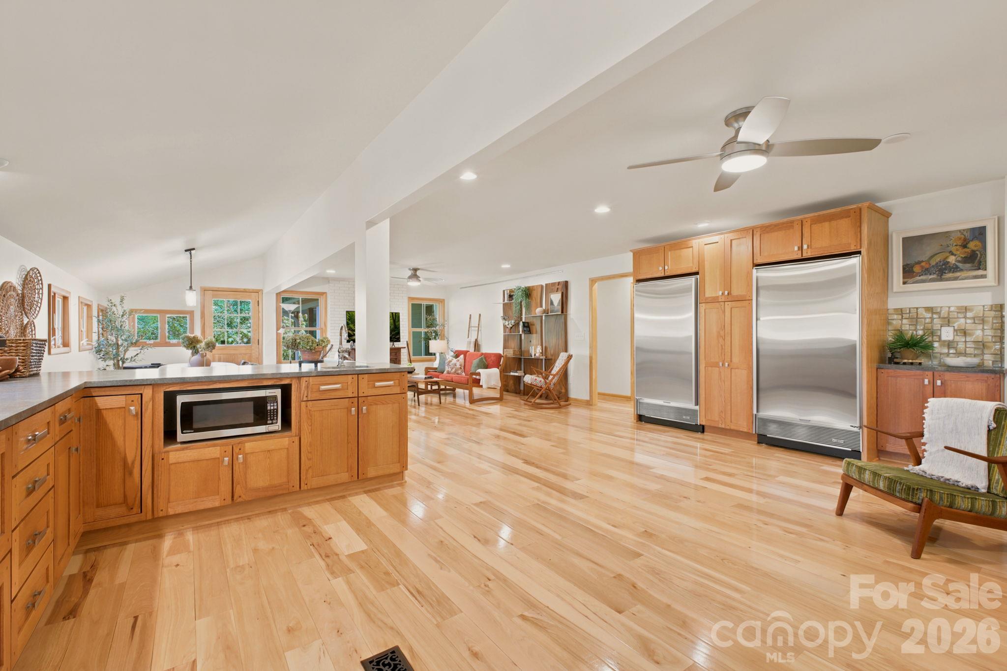 Single Family Residence at 2711 Rabbit Hop Road, Spruce Pine, photo 15 of 47