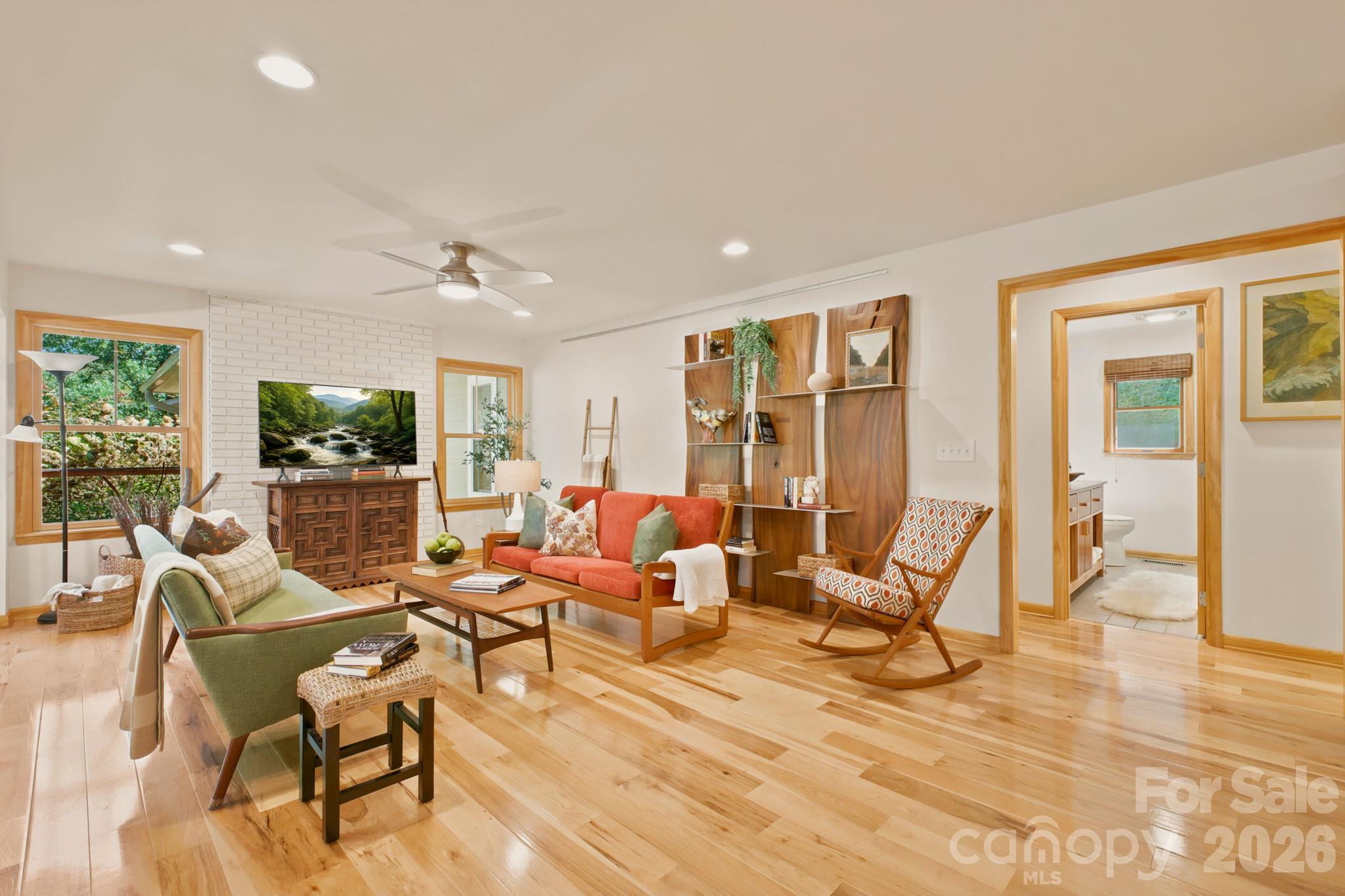 Single Family Residence at 2711 Rabbit Hop Road, Spruce Pine, photo 20 of 47