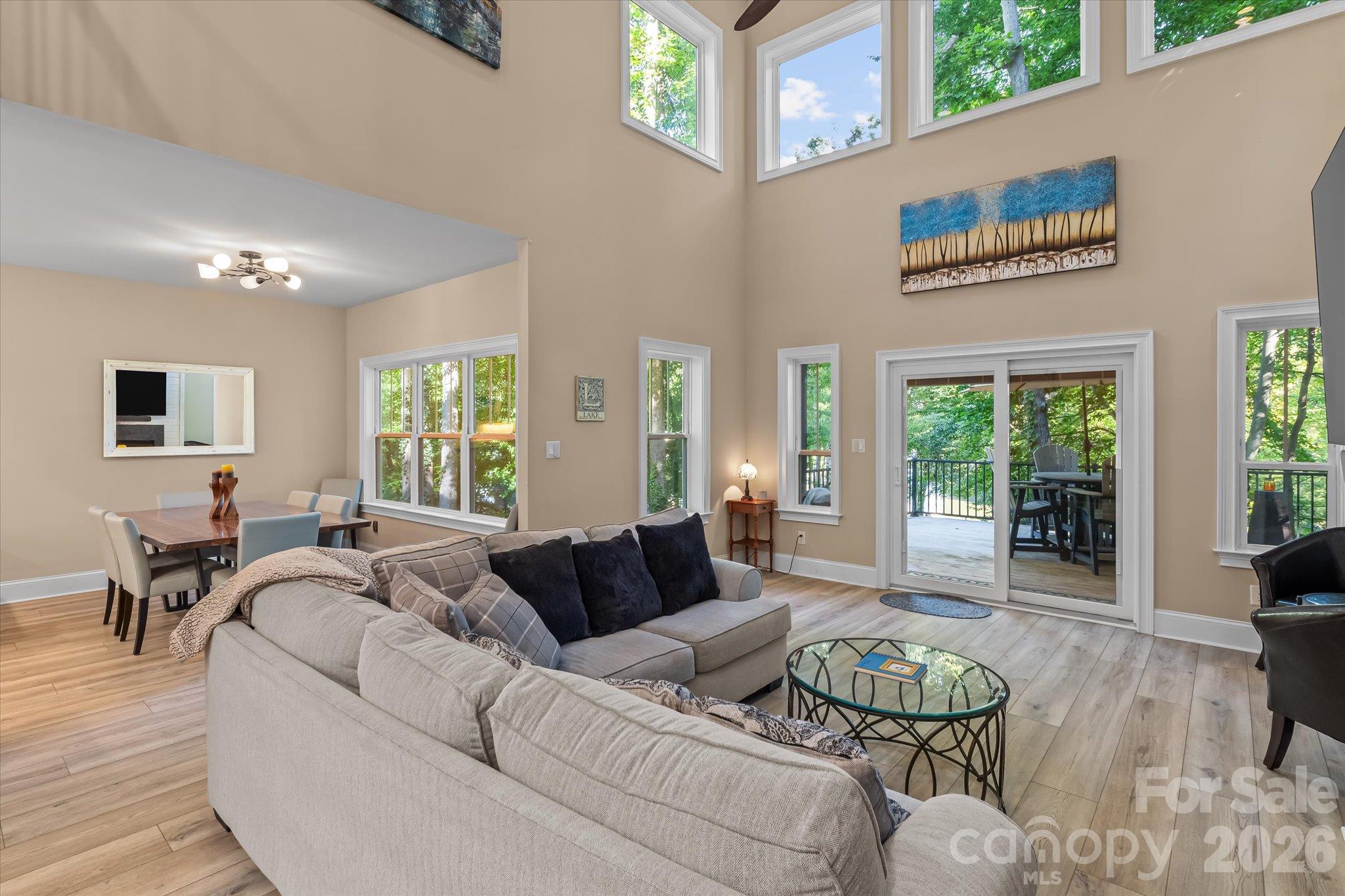 Single Family Residence at 122 Brookridge Lane, Mooresville, photo 7 of 47