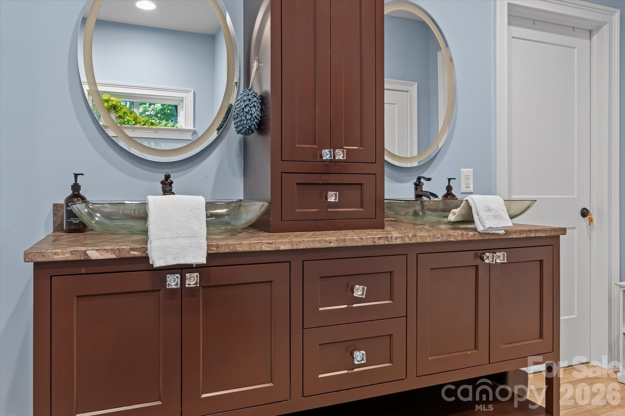 Single Family Residence at 122 Brookridge Lane, Mooresville, photo 24 of 47