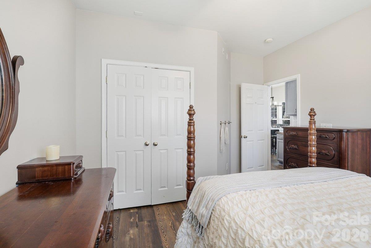 Single Family Residence at 1008 Grayscroft Drive, Waxhaw, photo 17 of 48