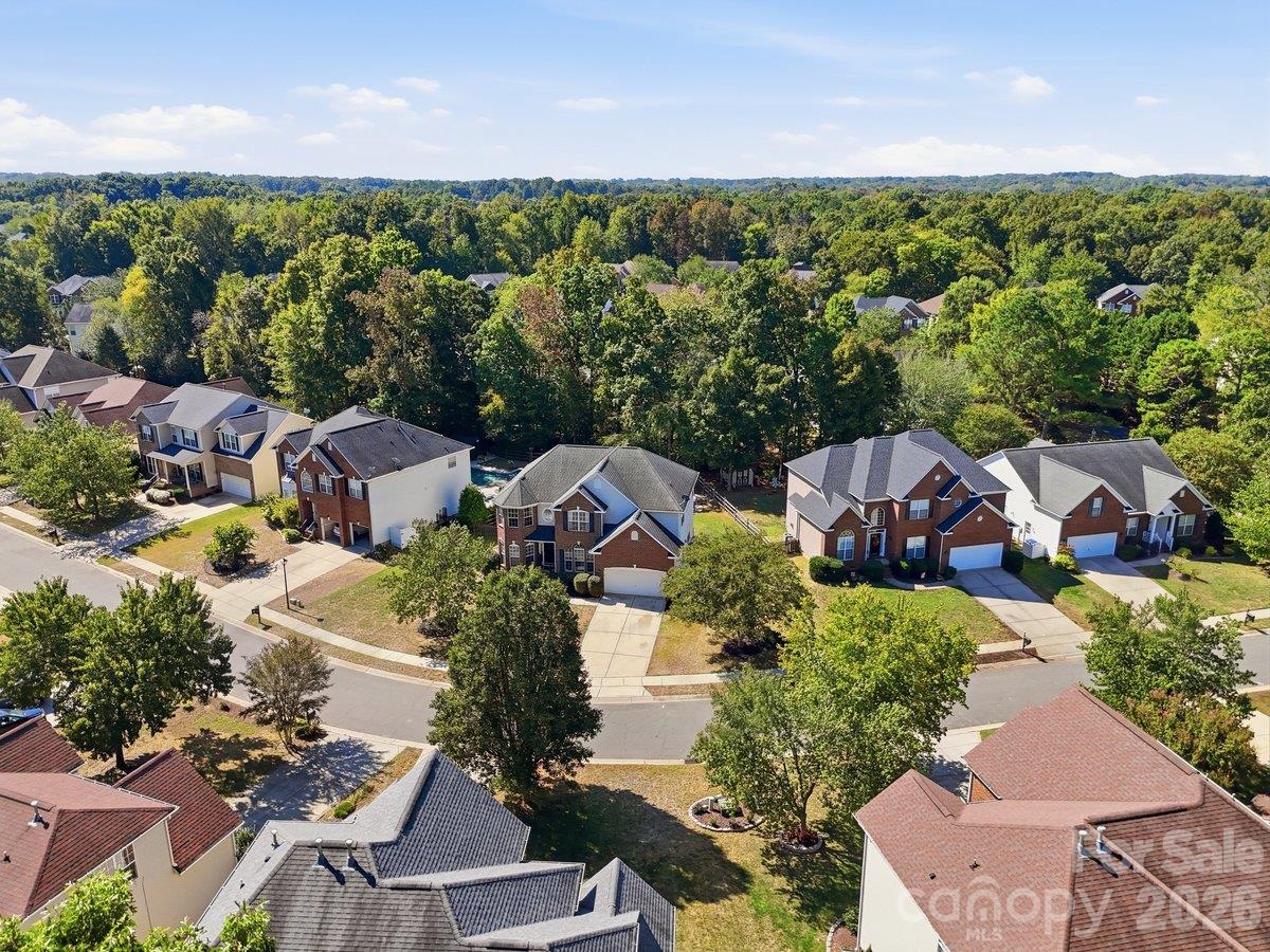 Single Family Residence at 1008 Grayscroft Drive, Waxhaw, photo 42 of 48