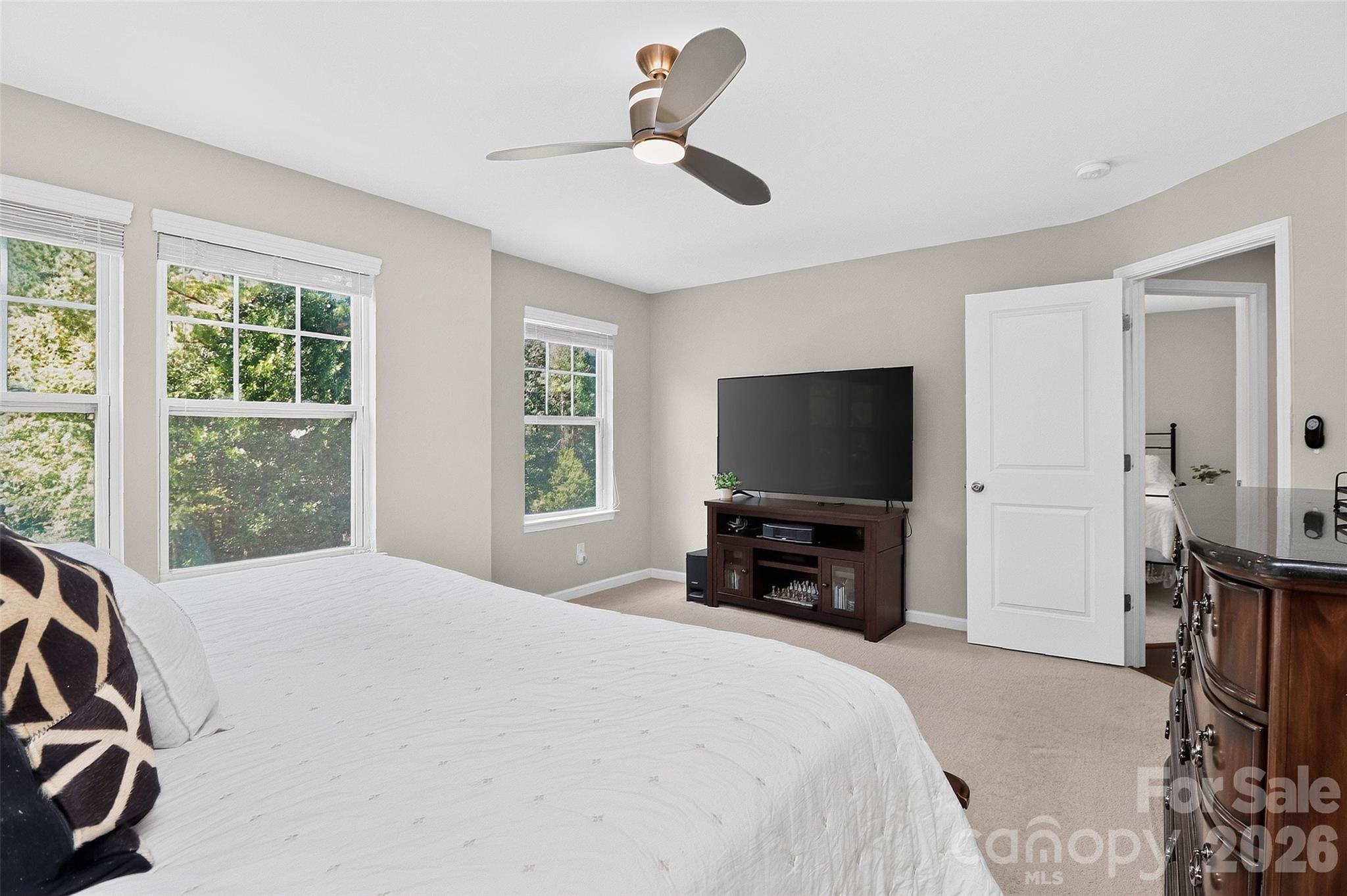 Single Family Residence at 8122 Mossy Rock Road, Waxhaw, photo 16 of 40