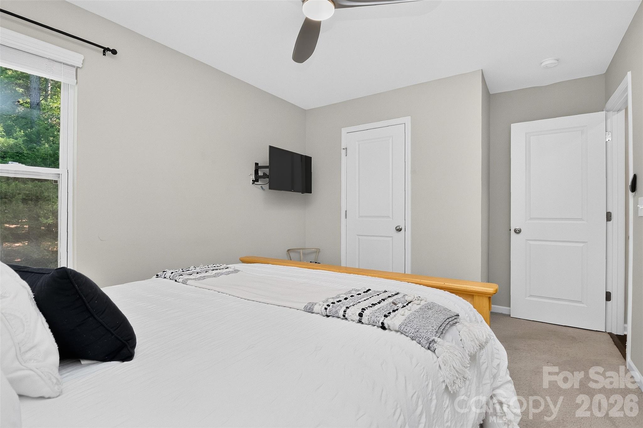Single Family Residence at 8122 Mossy Rock Road, Waxhaw, photo 21 of 40