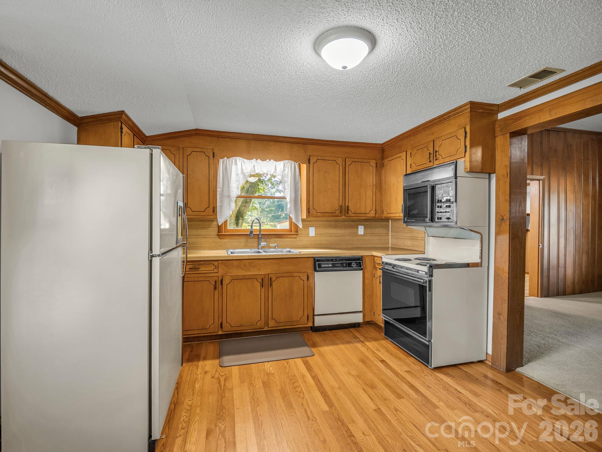 Single Family Residence at 3833 Robert Riding Road, Shelby, photo 15 of 35
