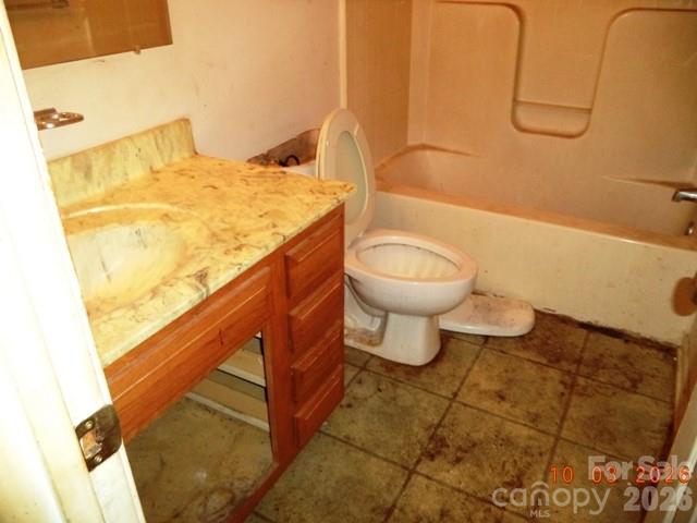 Bathroom 2 with tub/shower combination - 115 Hawkins Avenue, Salisbury