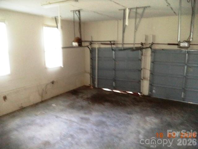 garage - 115 Hawkins Avenue, Salisbury