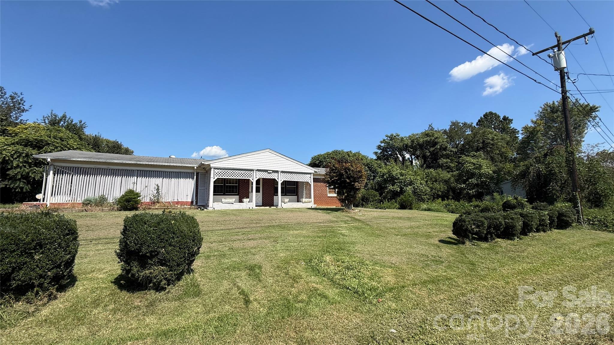 Single Family Residence at 1517 Barcose Street SW, Lenoir, photo 2 of 48