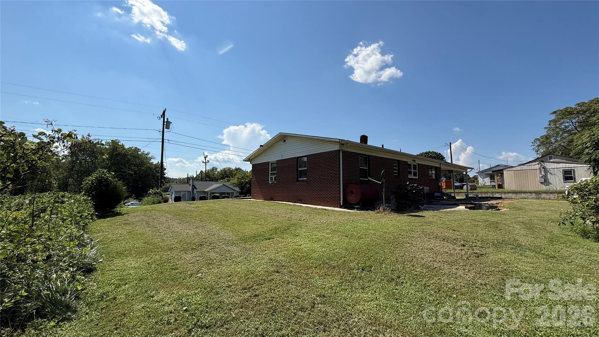 Single Family Residence at 1517 Barcose Street SW, Lenoir, photo 15 of 48