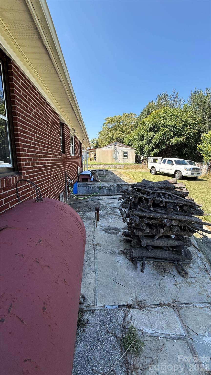 Single Family Residence at 1517 Barcose Street SW, Lenoir, photo 16 of 48