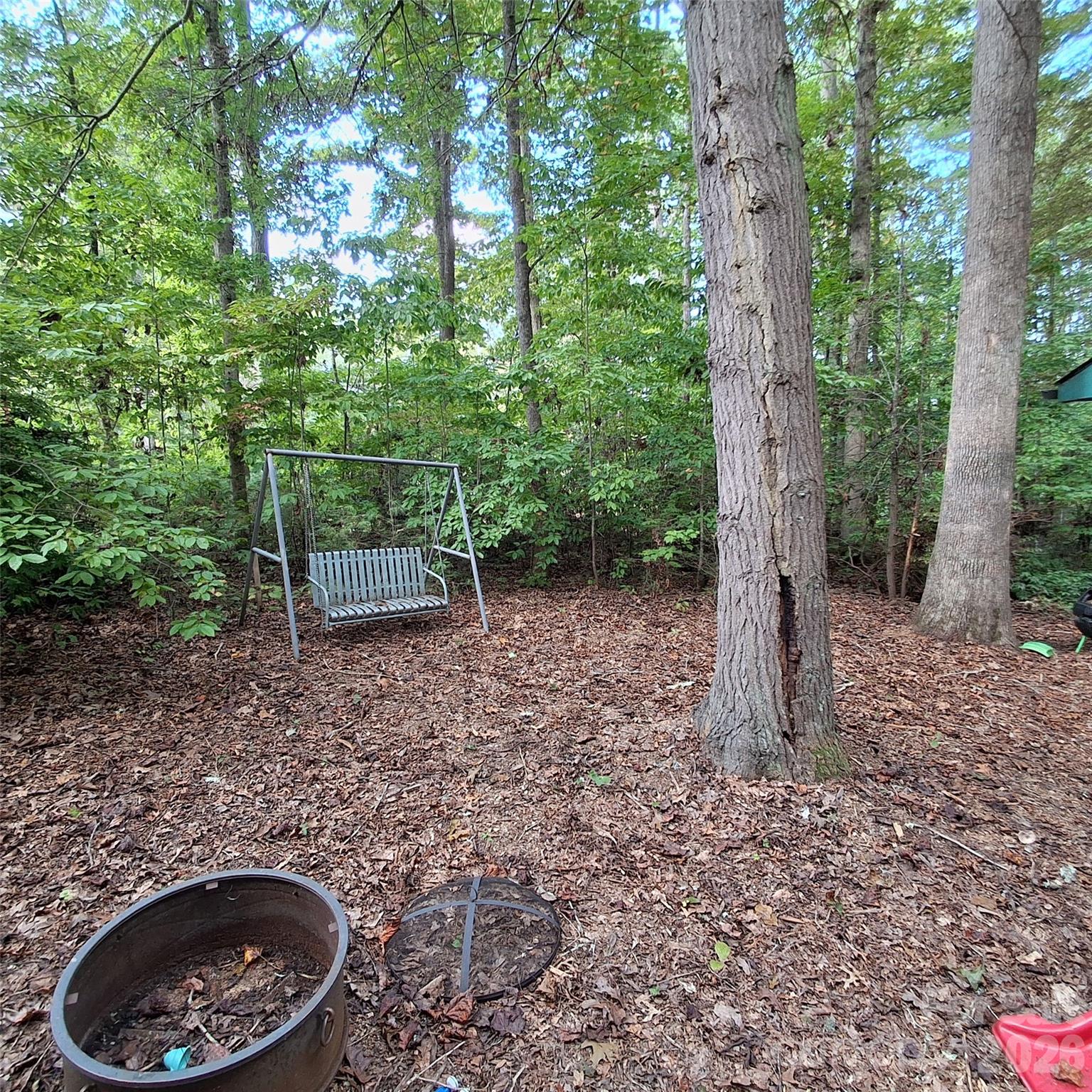 Single Family Residence at 173 Pinecrest Drive, Alexander, photo 15 of 18