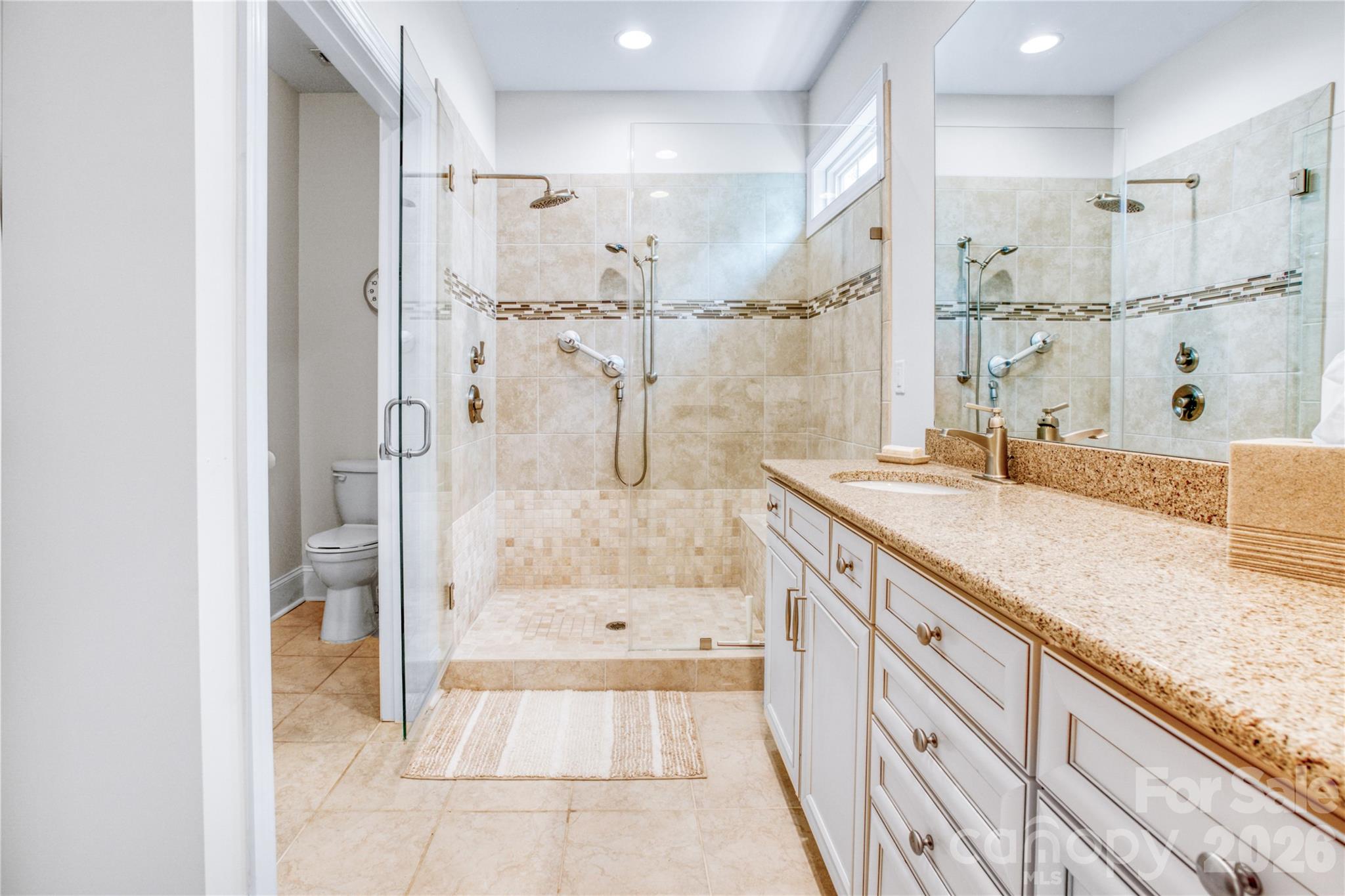 Single Family Residence at 12910 Meetinghouse Drive, Cornelius, photo 14 of 25