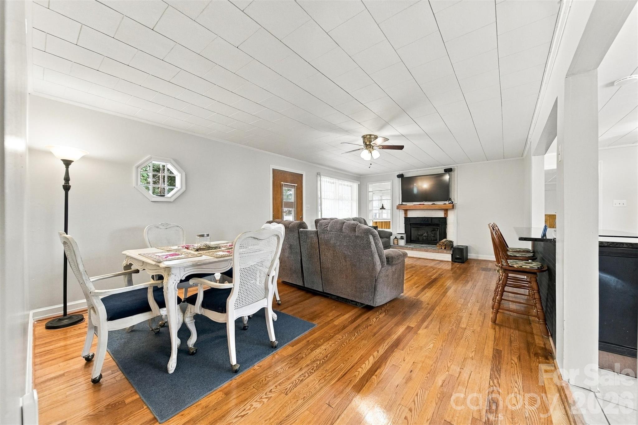 Single Family Residence at 605 Lincoln Lane SW, Lenoir, photo 9 of 45