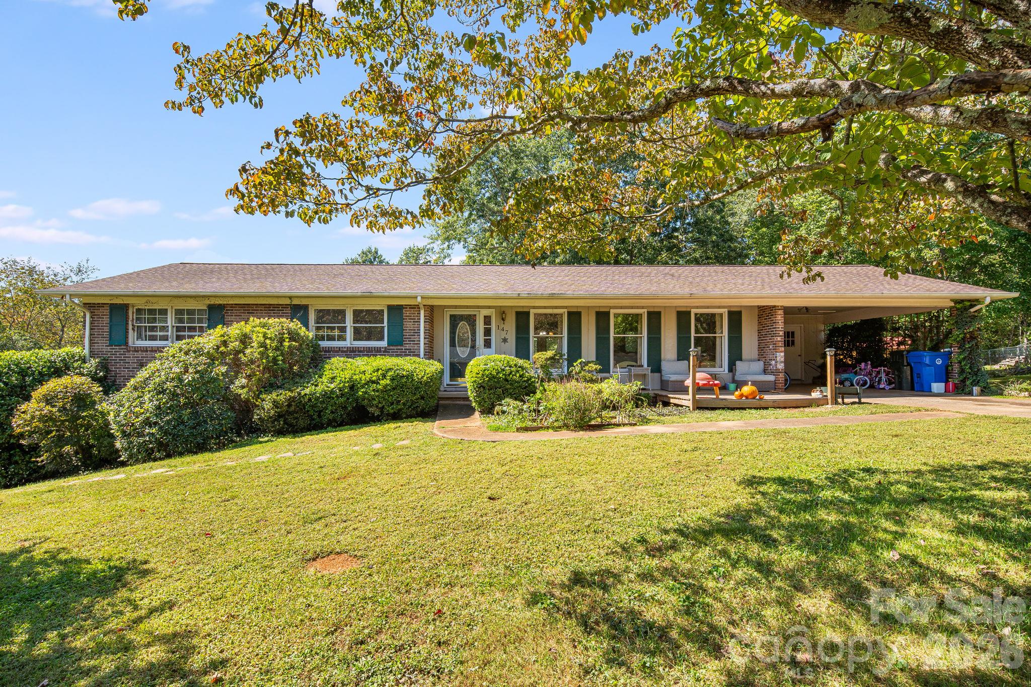 147 Ridgeland Drive
