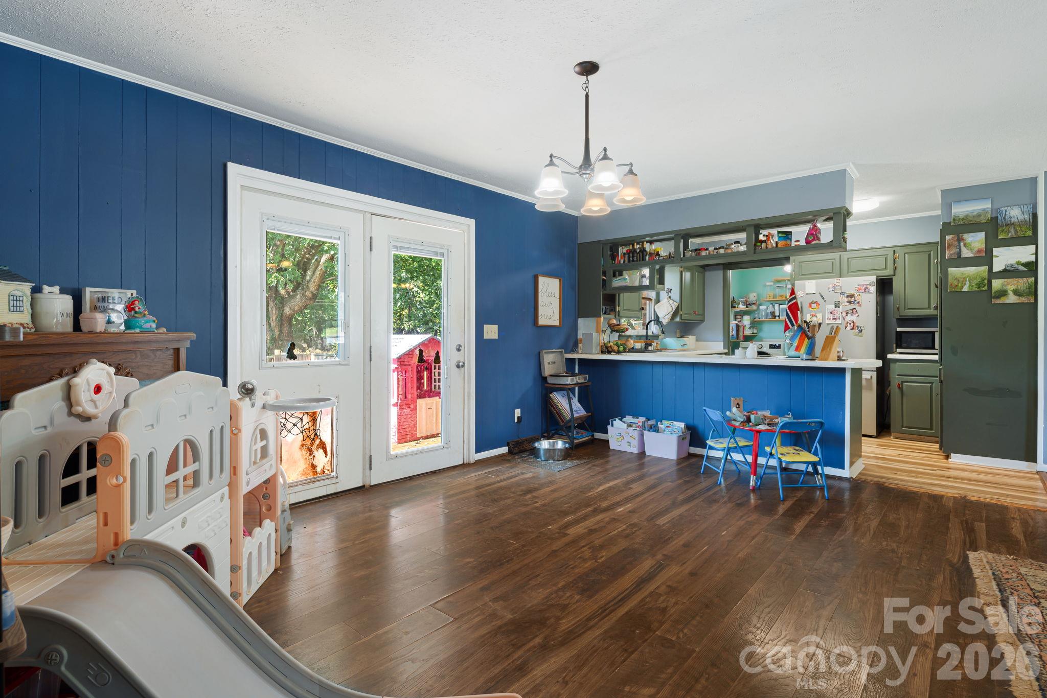 Single Family Residence at 147 Ridgeland Drive, Rutherfordton, photo 9 of 28