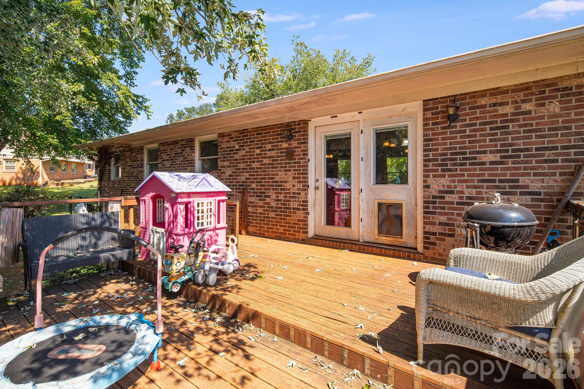 Single Family Residence at 147 Ridgeland Drive, Rutherfordton, photo 23 of 28