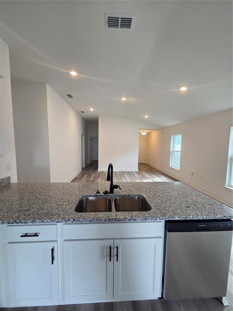 Single Family Residence at 9443 HIGHLAND HILLS DR ST, HUDSON, photo 24 of 25