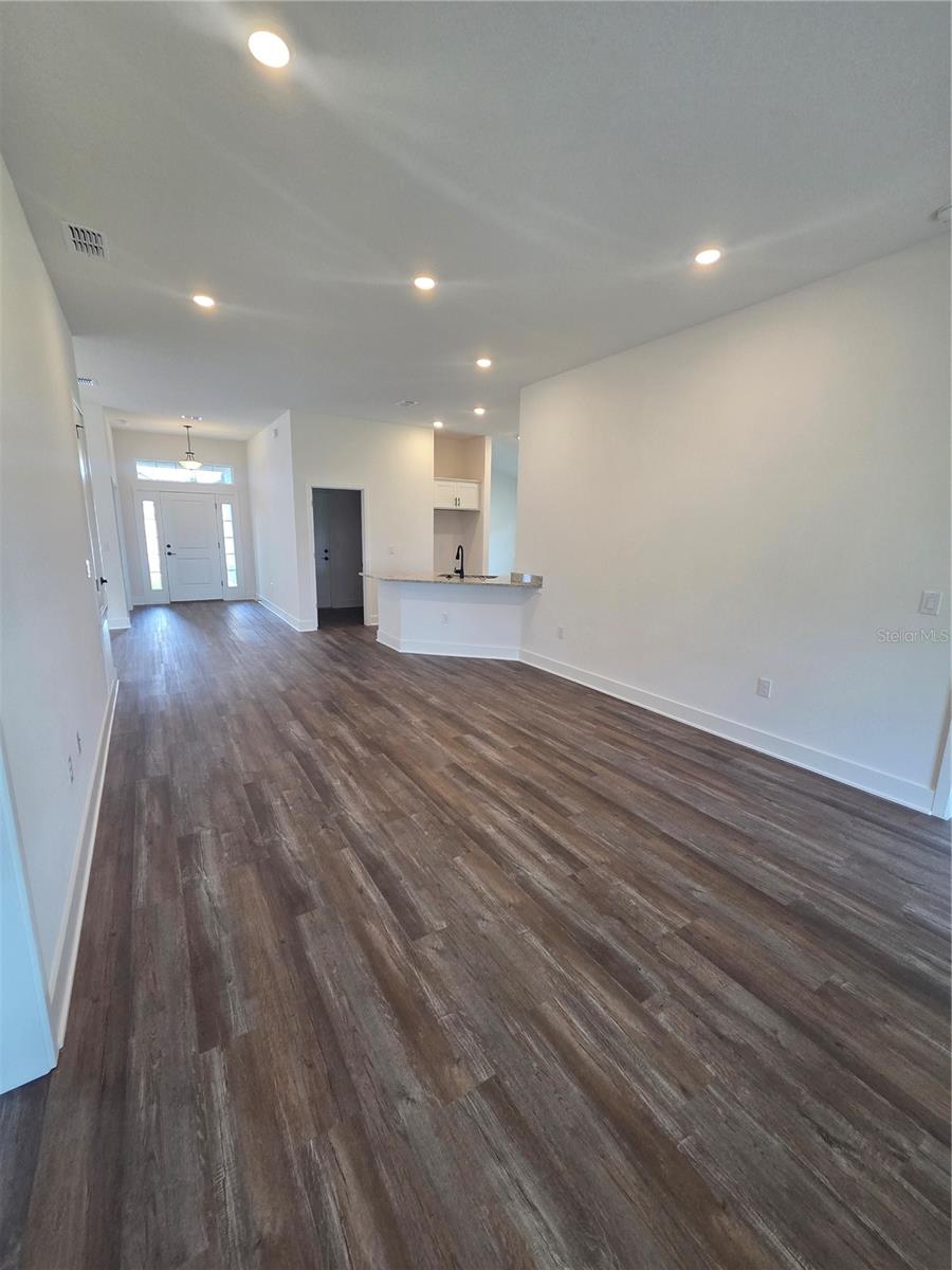Single Family Residence at 9393 HIGHLAND HILLS DR ST, HUDSON, photo 12 of 23