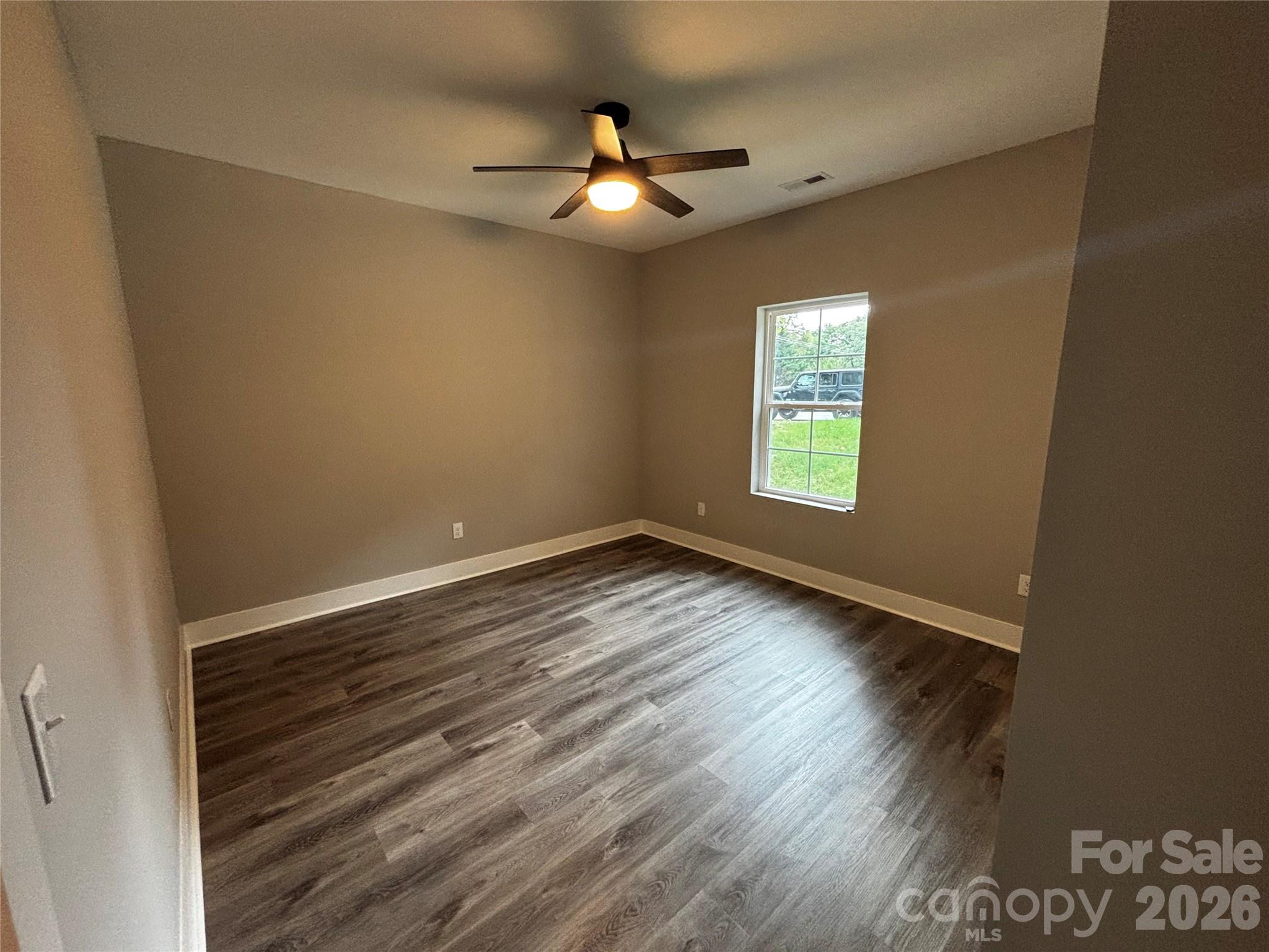 Single Family Residence at 2251 Richland Avenue, Gastonia, photo 11 of 16