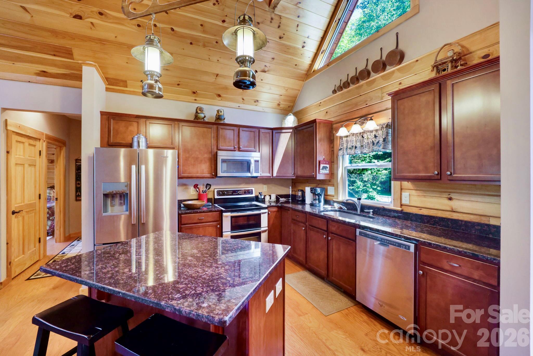Functional Kitchen - 335 Mt. Mitchell Drive, Burnsville