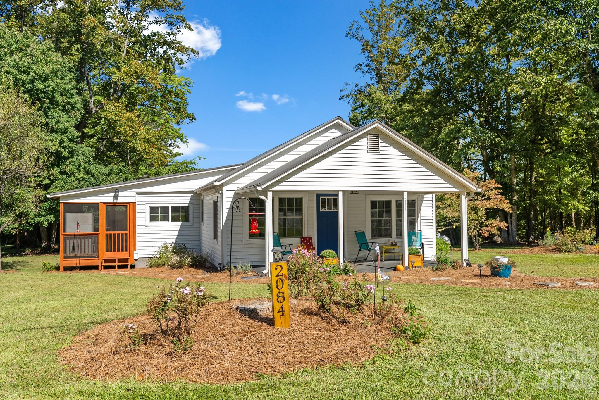 Single Family Residence at 2084 Thurmond Road, Thurmond