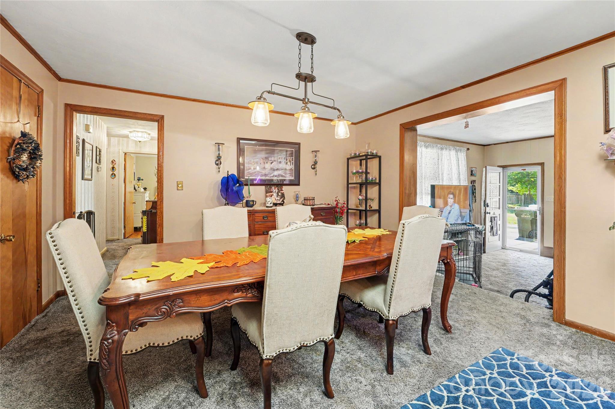 Single Family Residence at 1410 36th Avenue Drive NE, Hickory, photo 10 of 27