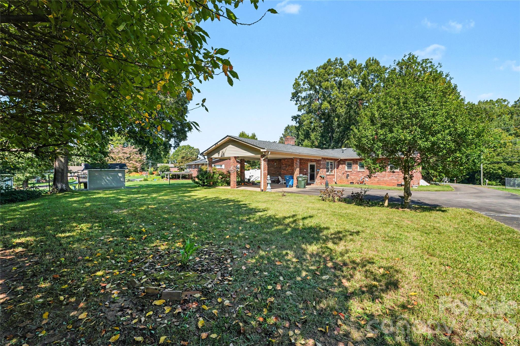 Single Family Residence at 1410 36th Avenue Drive NE, Hickory, photo 24 of 27