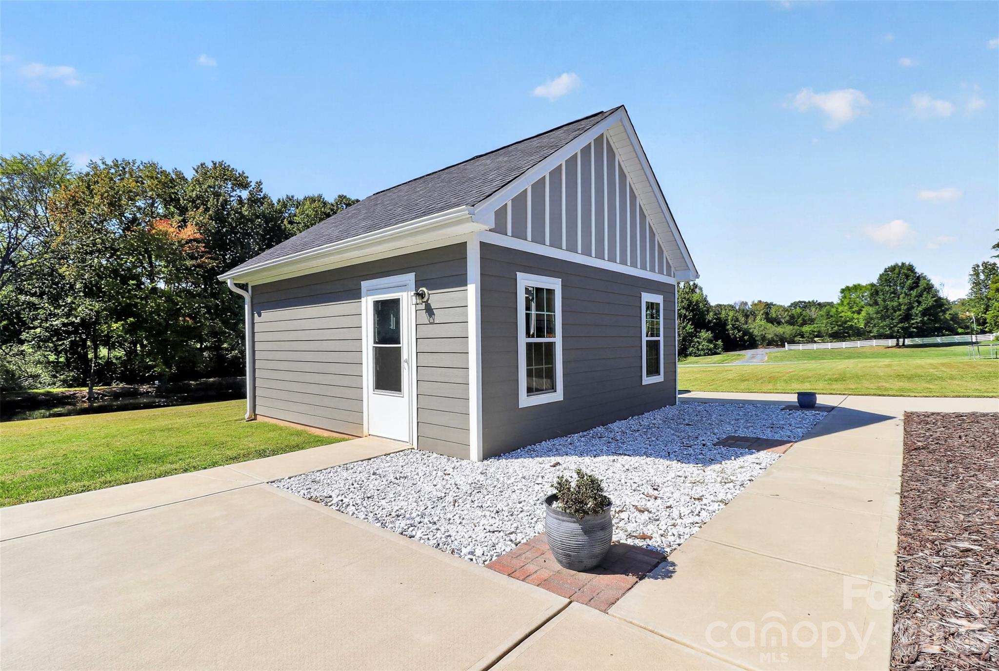20x20 wired workshop - 245 Glenwood Drive, Oakboro