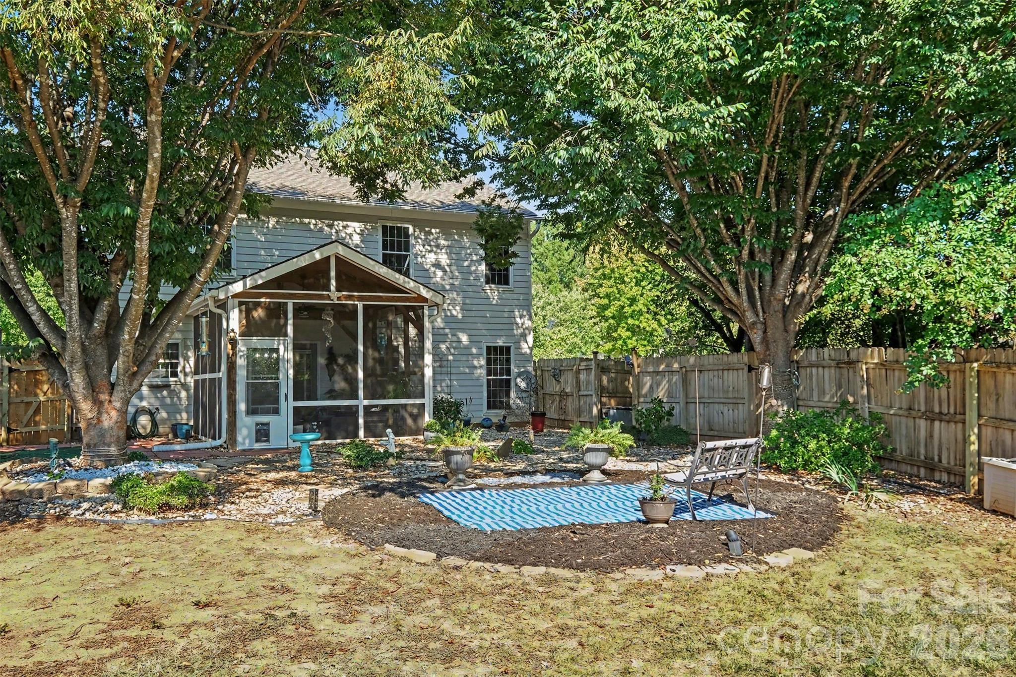 Single Family Residence at 114 S Audubon Avenue, Mooresville, photo 35 of 47