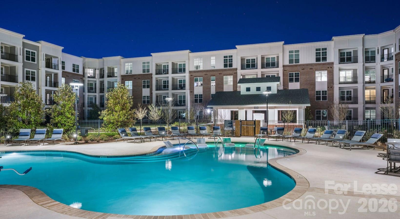 Apartment at 4010 Waiting Street, Matthews, photo 8 of 38