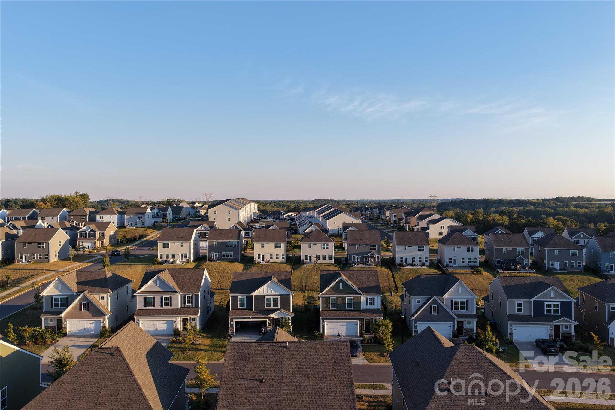 Single Family Residence at 352 Runner Stone Lane, Fort Mill, photo 21 of 36