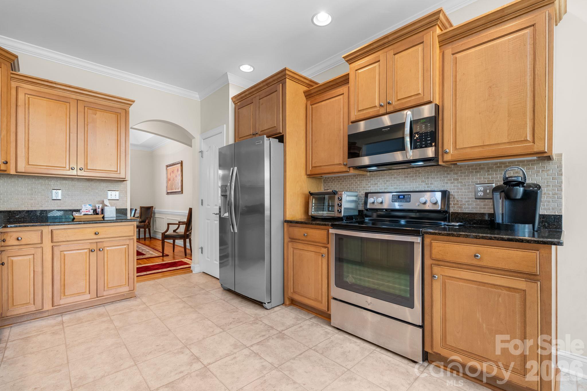 Single Family Residence at 117 W Vista View Place, Mooresville, photo 10 of 33