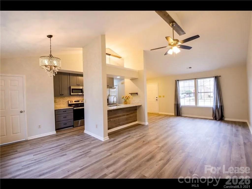 Single Family Residence at 3203 Green Meadow Way, Monroe, photo 2 of 8