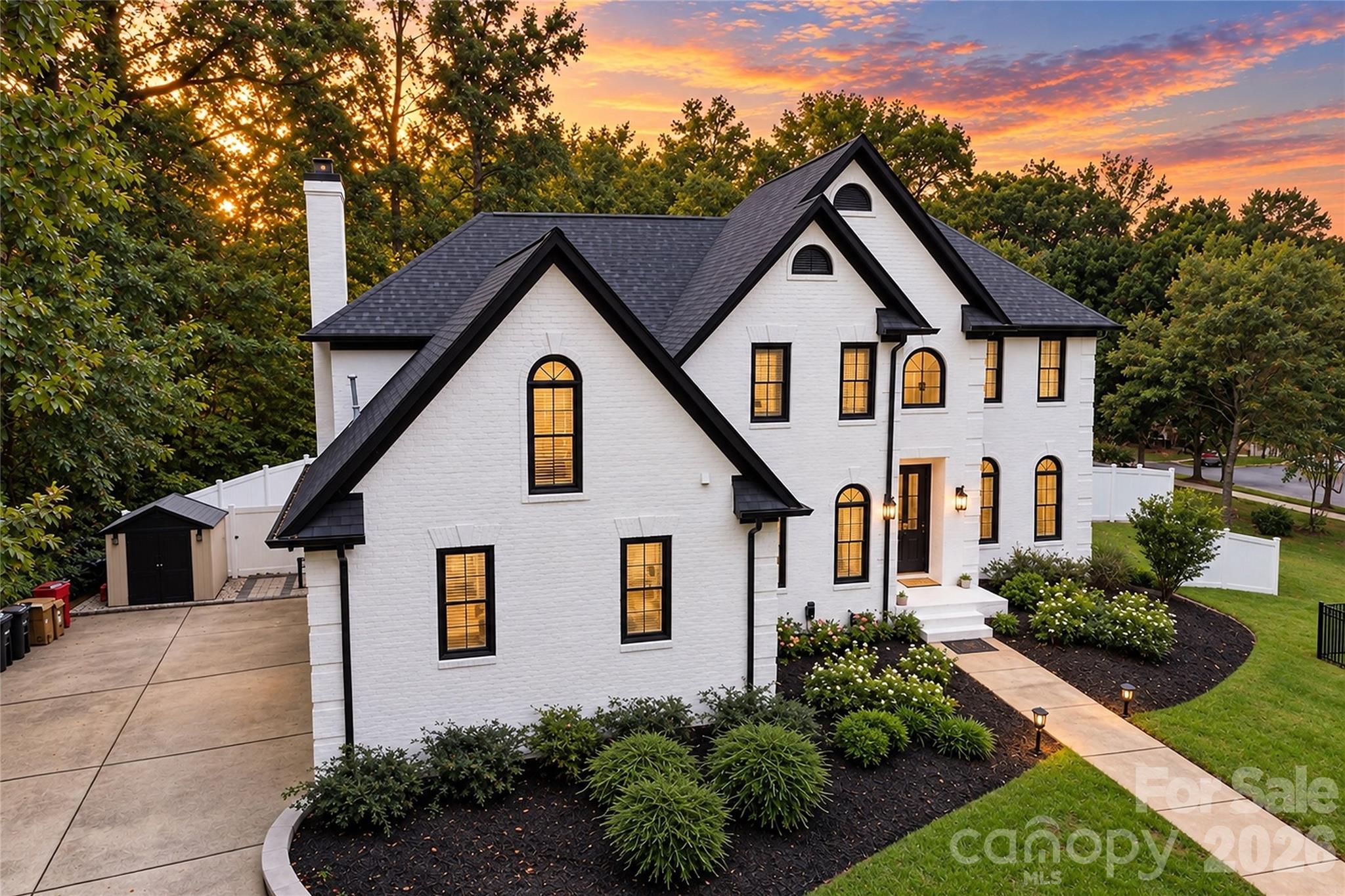 Single Family Residence at 18441 Davidson Concord Road, Davidson, photo 2 of 45