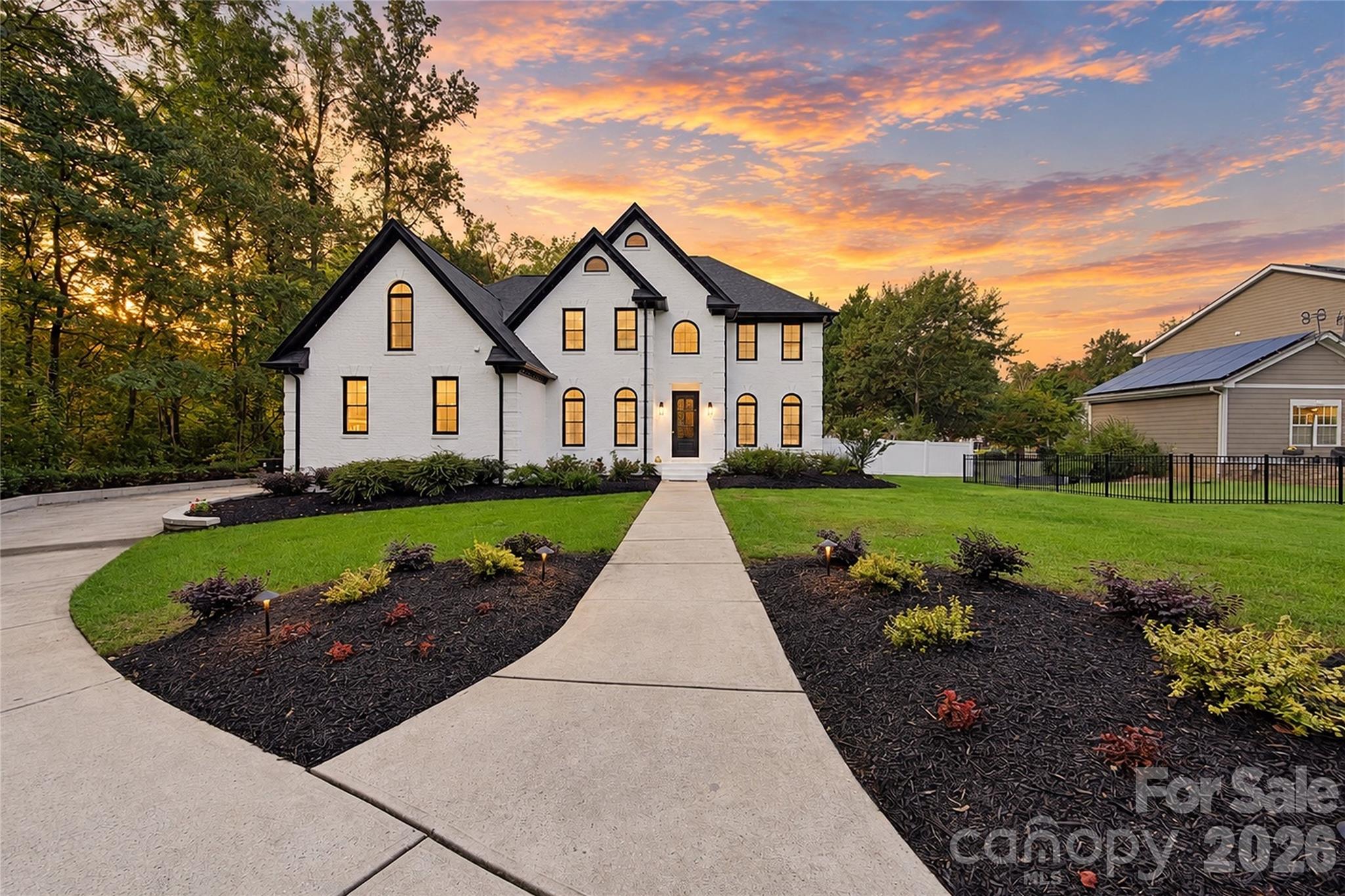 Single Family Residence at 18441 Davidson Concord Road, Davidson, photo 5 of 45