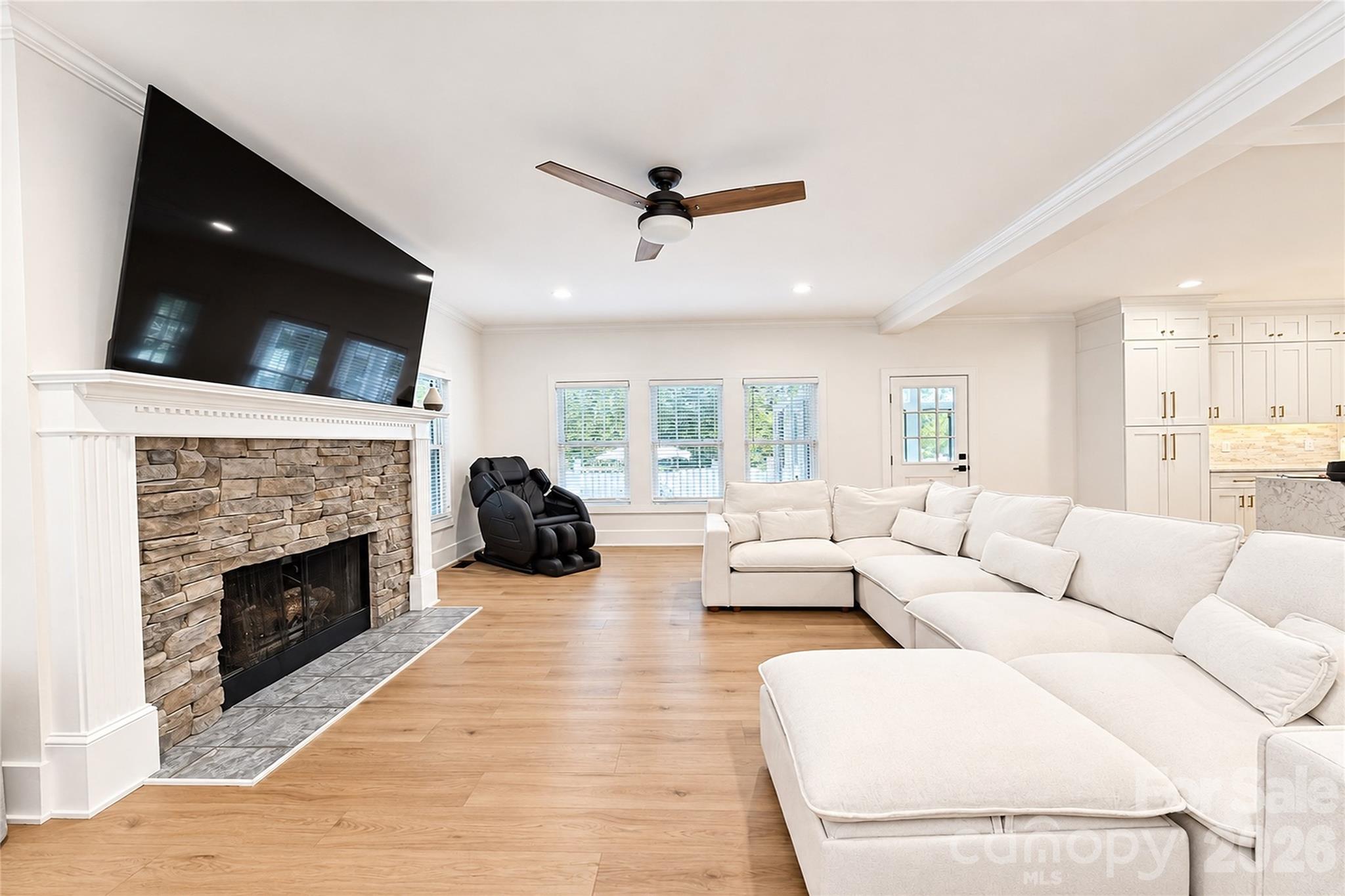 Single Family Residence at 18441 Davidson Concord Road, Davidson, photo 15 of 45