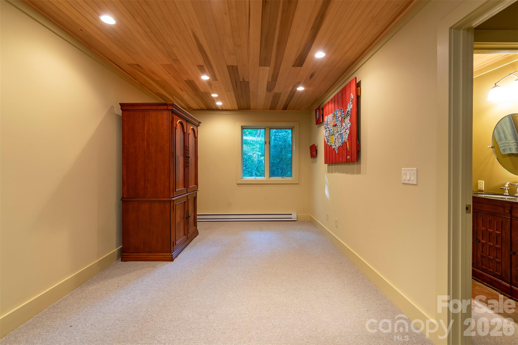 Single Family Residence at 190 Ridgeview Drive, Hendersonville, photo 33 of 44