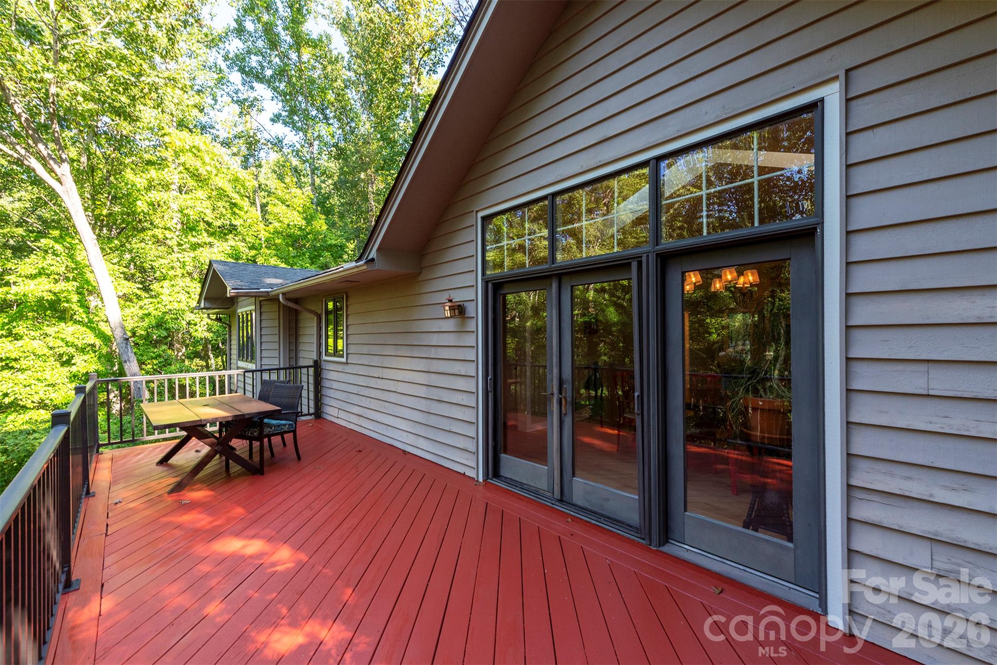 Single Family Residence at 190 Ridgeview Drive, Hendersonville, photo 42 of 44