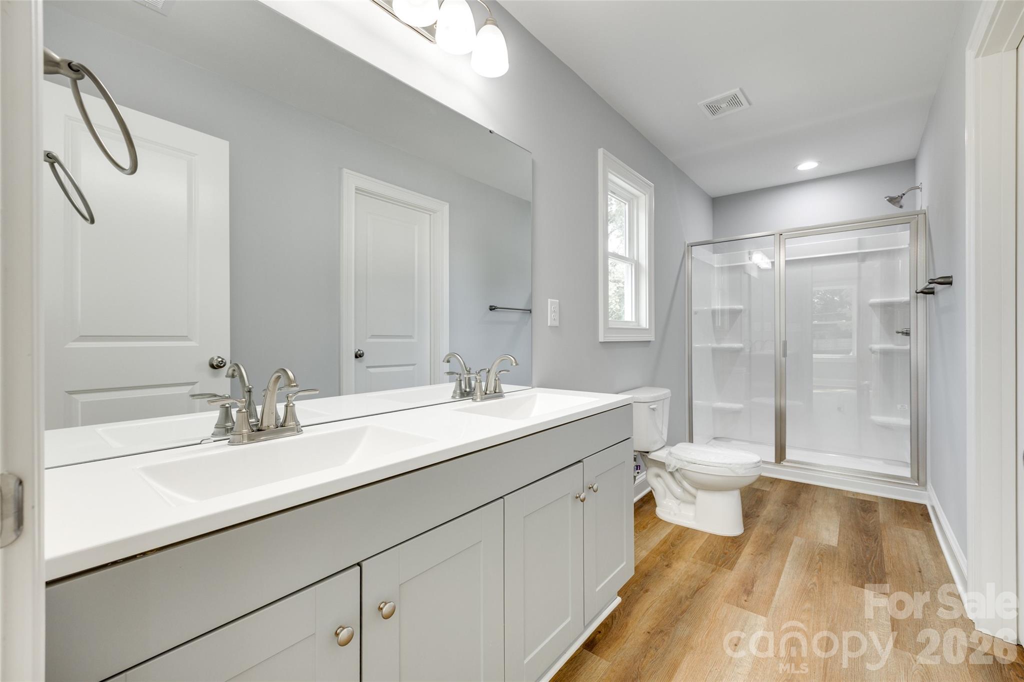 Duplex at 500 Dawn Circle, Charlotte, photo 13 of 22
