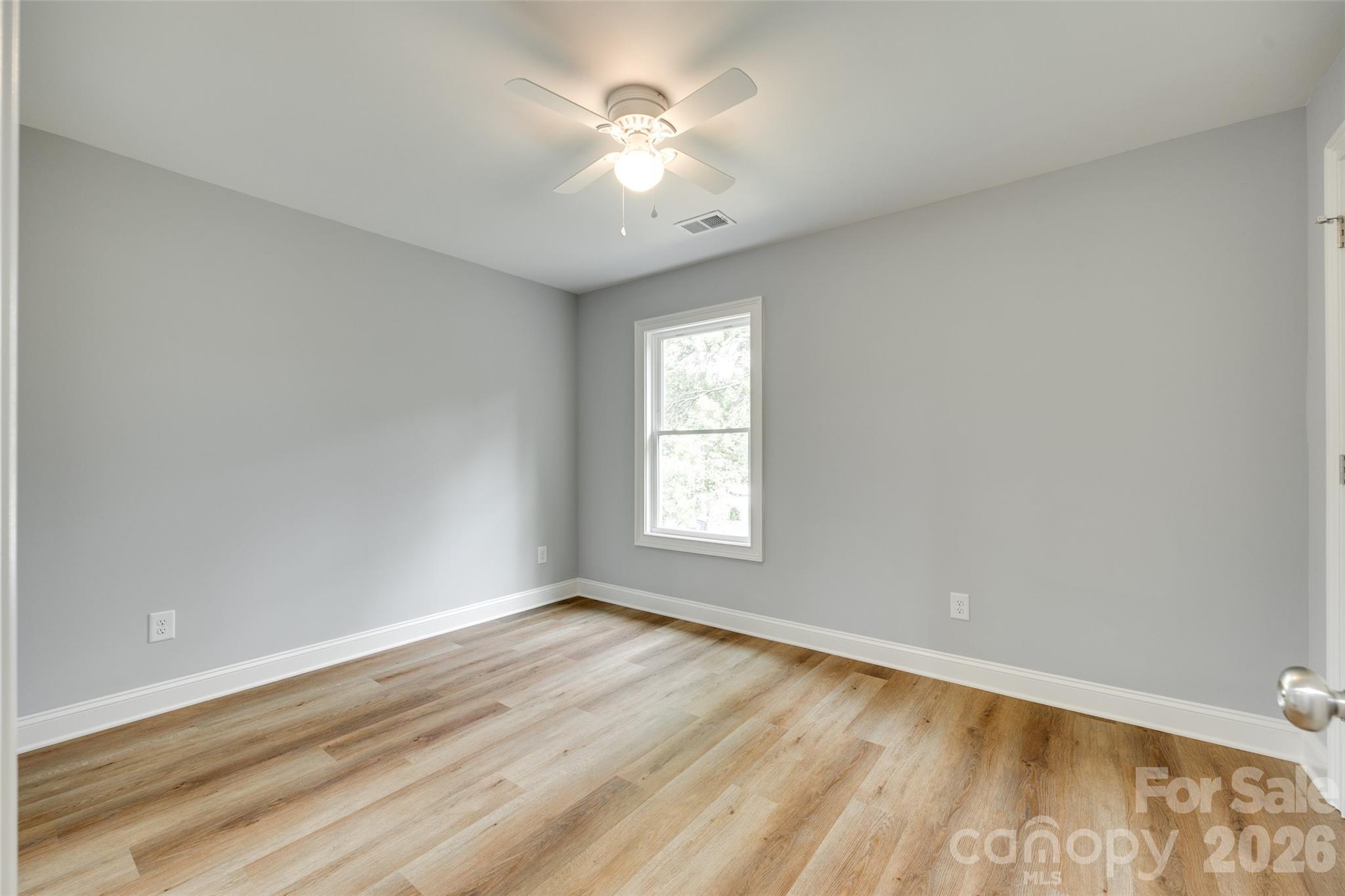 Duplex at 500 Dawn Circle, Charlotte, photo 15 of 22