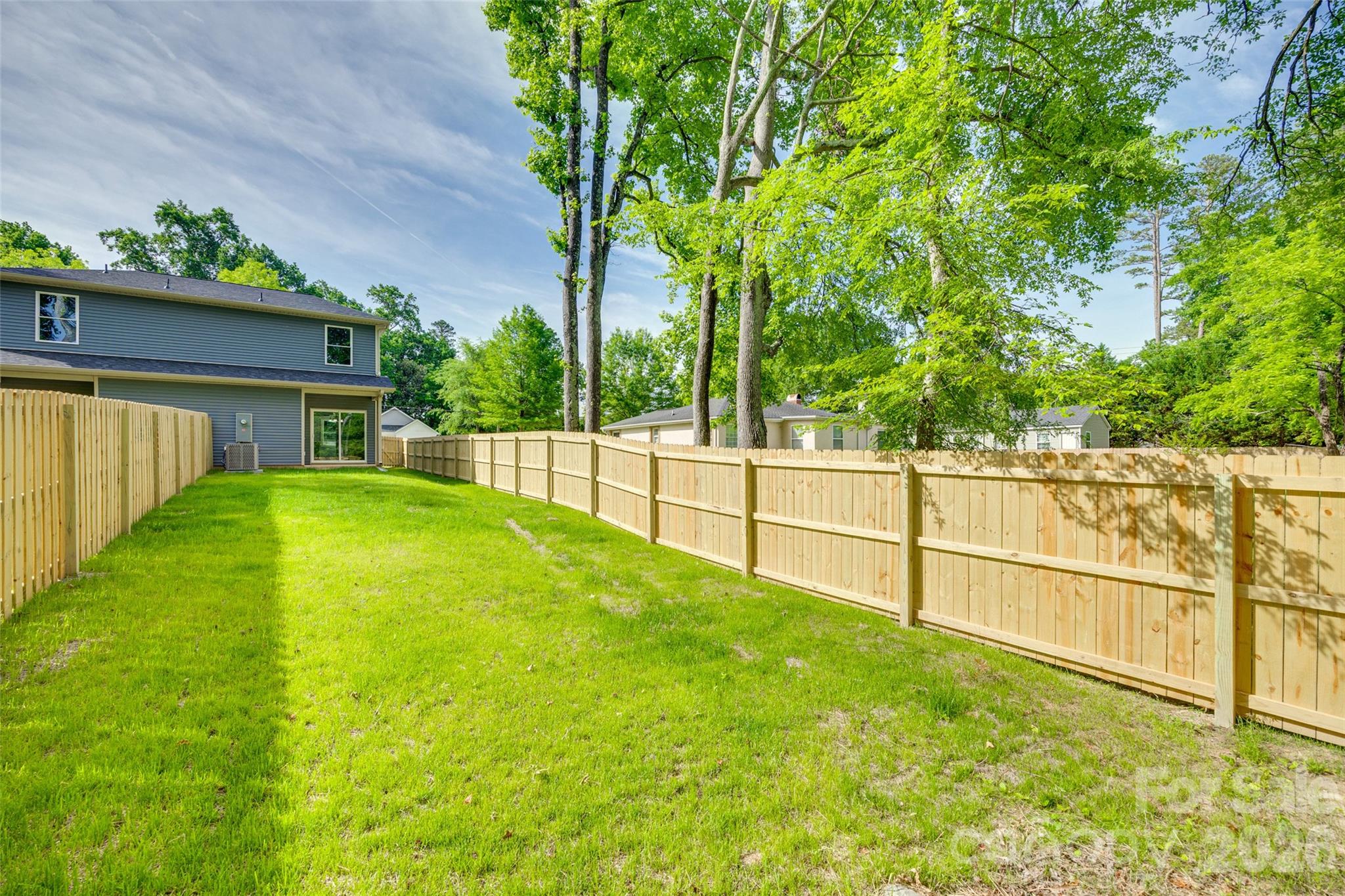 Duplex at 500 Dawn Circle, Charlotte, photo 19 of 22